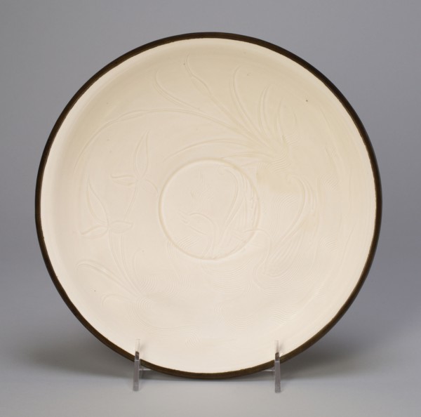 Bowl with Mandarin Ducks among Leaves and Cattails, Northern Song dynasty, (960-1127), 11th century.