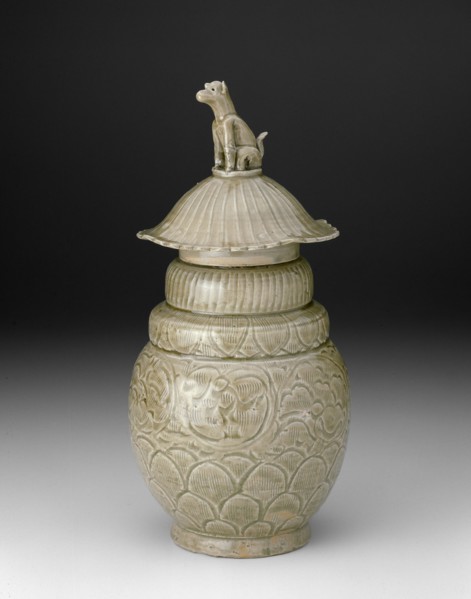 Covered Jar with a Seated Dog, Northern Song dynasty (960-1127), late 10th/early 11th century.