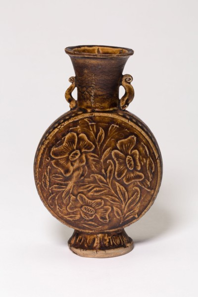 Amphora-Type Vase with Stylized Flowers, Jin dynasty (1115-1234), probably late 12th/13th century.