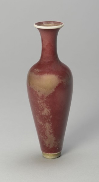 Willow-Leaf Bottle Vase, Qing dynasty (1644-1911), Kangxi reign mark and period (1662-1722).