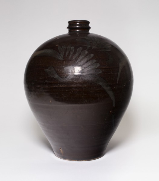 Ovoid Vase with Floral Sprays, Song dynasty (960-1279).