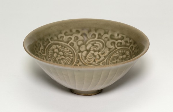 Bowl with Peonies, Song dynasty (960-1279).