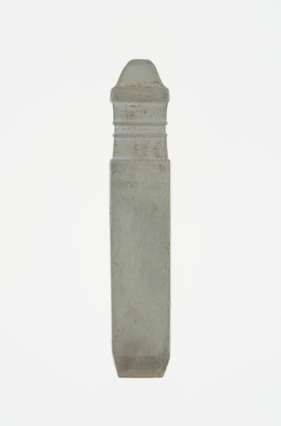 Handle-Shaped Jade, Shang or Western Zhou dynasty, 2nd-early 1st millennium B.C.