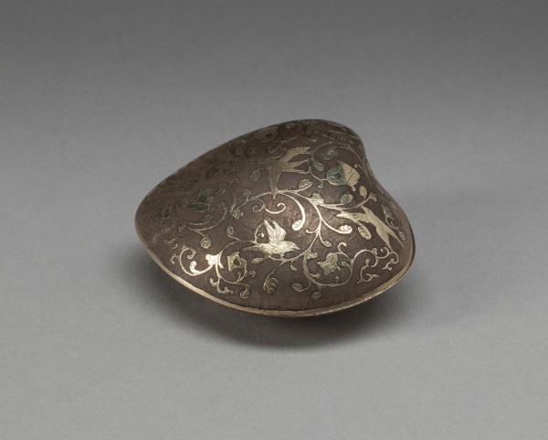 Box in the Form of a Clamshell, Tang dynasty (618-907 A.D.), c. 700/50.