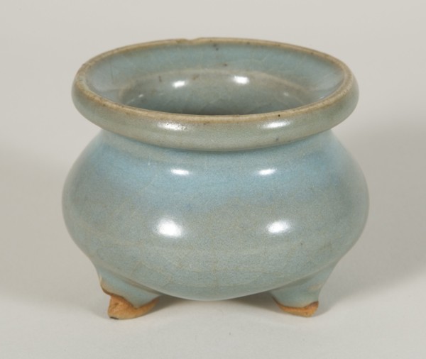 Tripod Incense Burner (Censer), Northern Song (960-1127) or Jin dynasty (1115-1234), c. 12th/13th century.