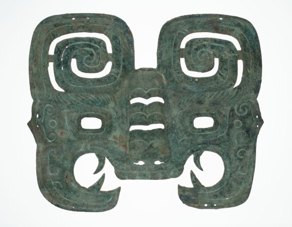 Mask, Western Zhou dynasty ( 1046-771 BC ), about 9th century BC.