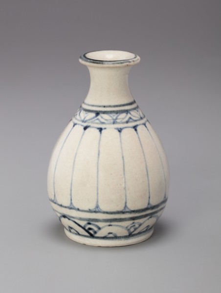 Miniature Pear-Shaped (Yuhuchun) Bottle, Late 15th/early 16th century.
