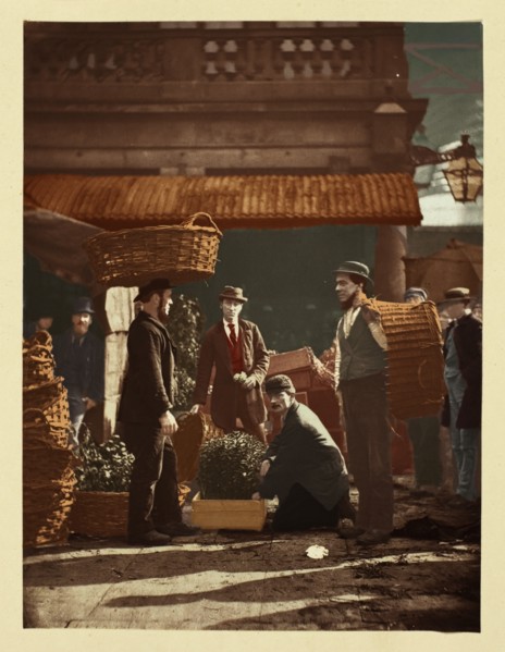 Covent Garden Labourers, 1881. Creator: John Thomson.