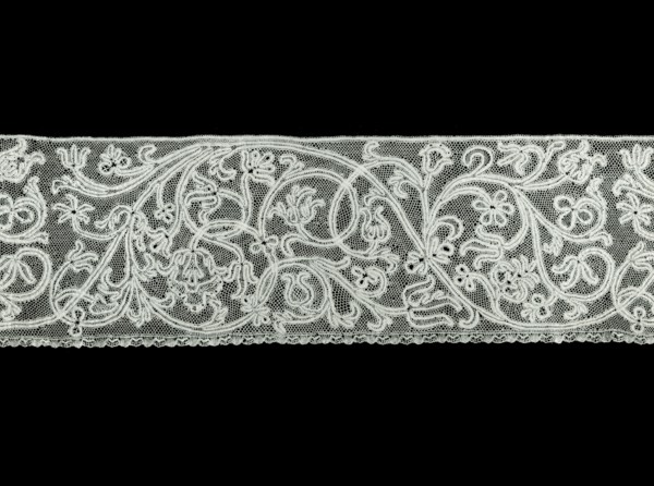Flounce (Possibly From an Alb), Italy, 1701/50. Creator: Unknown.