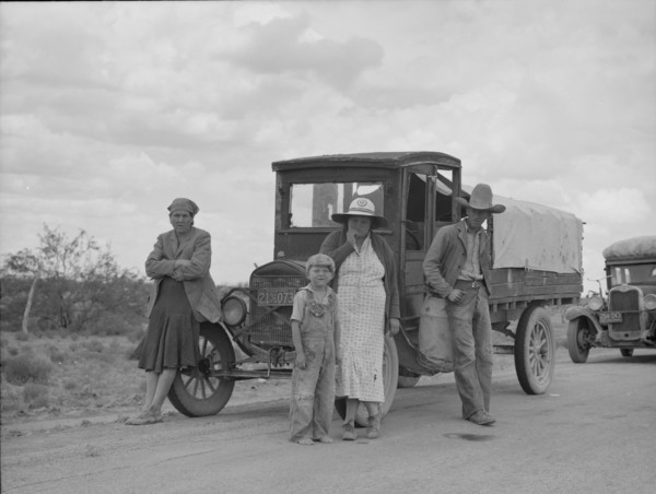 Oklahoma drought refugees stalled on highway near Lordsburg, New Mexico, 1937. Creator: Dorothea Lange.