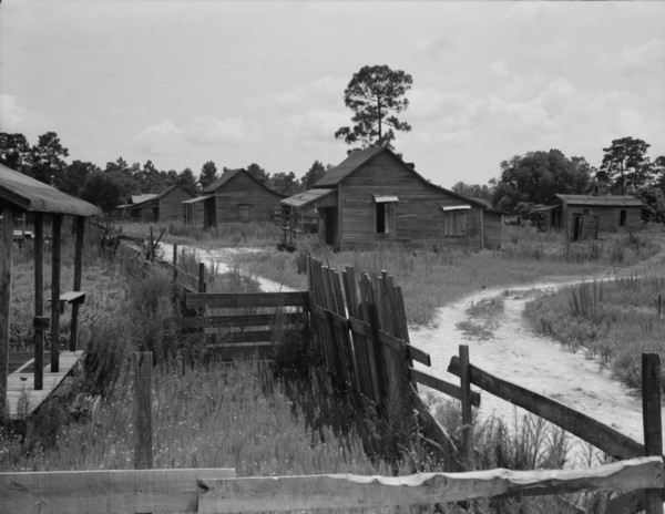 Careyville, northern Florida, 1937. Creator: Dorothea Lange.