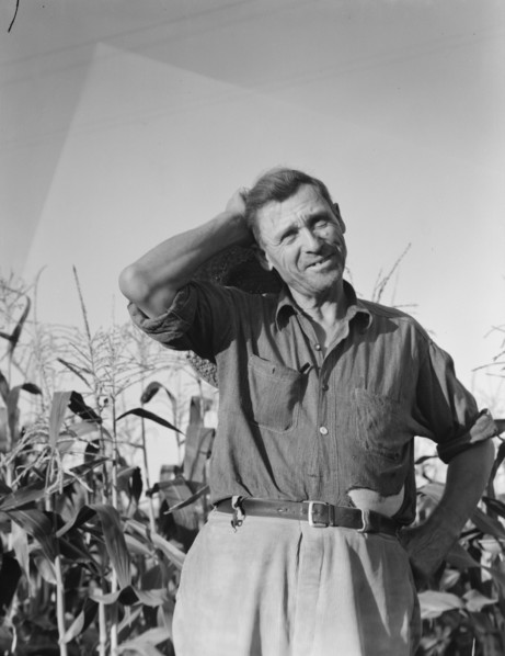 Drought refugee, Yakima Valley, Washington, 1939. Creator: Dorothea Lange.
