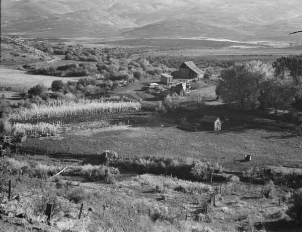 Squaw Valley farm, Gem County, Idaho, 1939. Creator: Dorothea Lange.