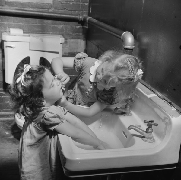 A child care center opened September 15, 1942 for thirty children, New Britain, Connecticut, 1943. Creator: Gordon Parks.