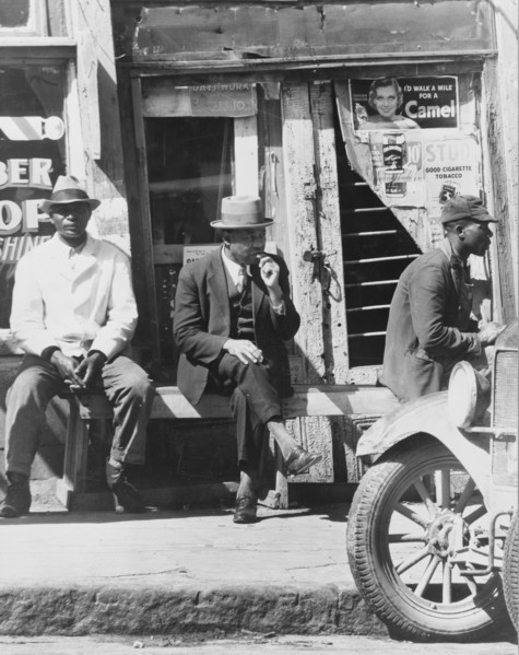 Vicksburg, Mississippi, Negroes, 1936. Creator: Walker Evans.