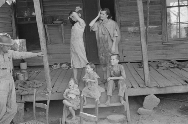 Floyd Burroughs and Tengle children, Hale County, Alabama, 1936. Creator: Walker Evans.