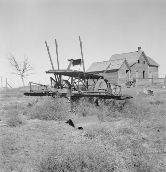 Farm machinery left on abandoned dry land farm in Columbia Basin, Grant County, Washington, 1939. Creator: Dorothea Lange.
