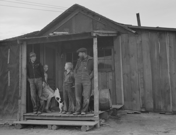 Stump farm family and their present home. Boundary County, Idaho.