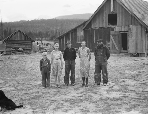 The Unruf family. Boundary County, Idaho.