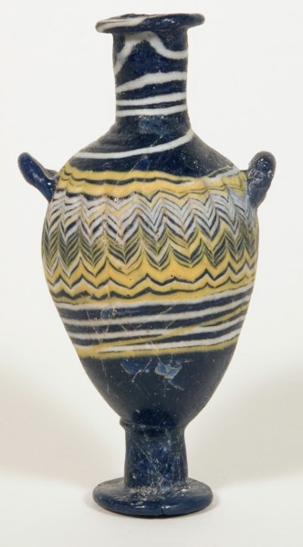 Bottle, early 3rd-early 2nd century BCE.