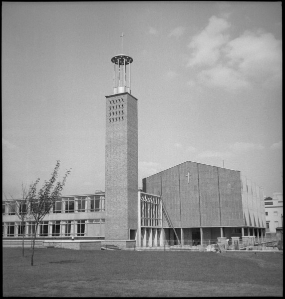 Trinity Congregational Church, East India Dock Road, Lansbury Estate, Tower Hamlets, London, 1951 Creator: Mary W Parry.