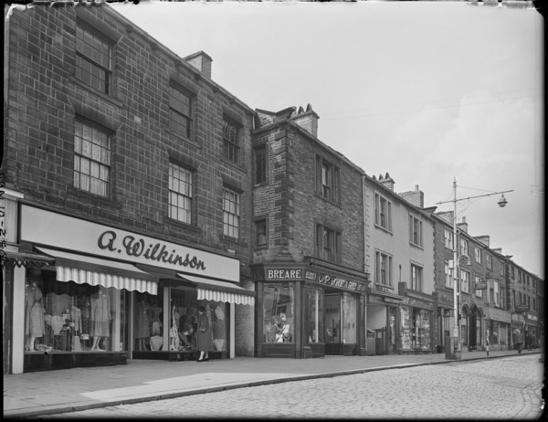 Sheep Street, Skipton, Craven, North Yorkshire, 1957. Creator: George Bernard Mason.