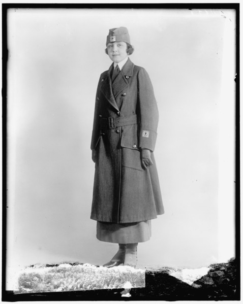 Red Cross, between 1910 and 1920.