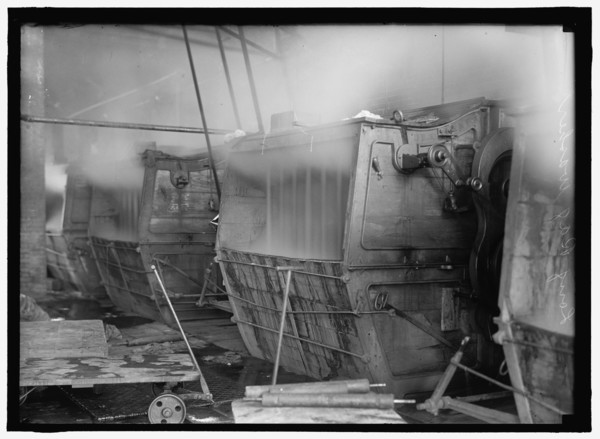 Long rag washer, between 1912 and 1917. USA.