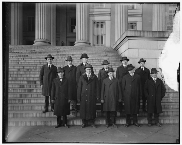 War Savings Committee, between 1910 and 1920.