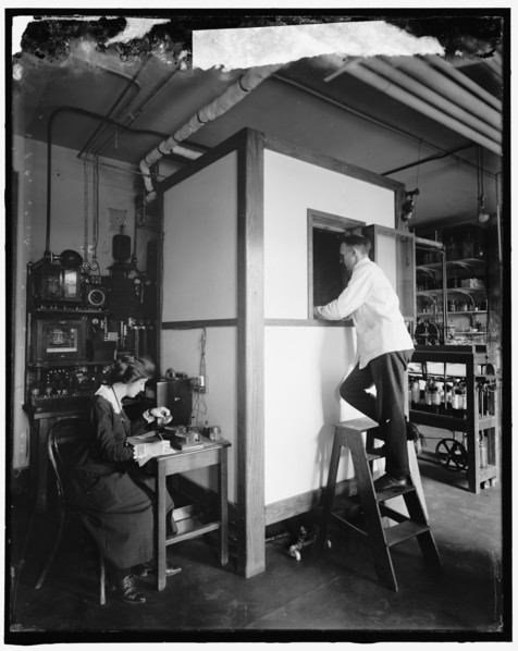Home Economics Section, between 1910 and 1920. Creator: Harris & Ewing.