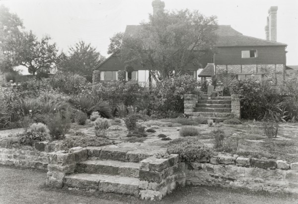 Sir Walter Lawrence house, East Grinstead, Sussex, England, 1925.