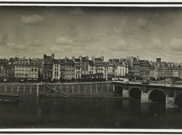 Panorama. Le Pont-Neuf, le Louvre et le quai de la Mégisserie, 1er arrondissement, Paris, between 1845 and 1850.