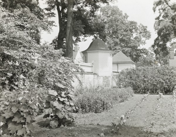 Mount Vernon, George Washington house, George Washington Parkway, Mount Vernon, Virginia, c1894.