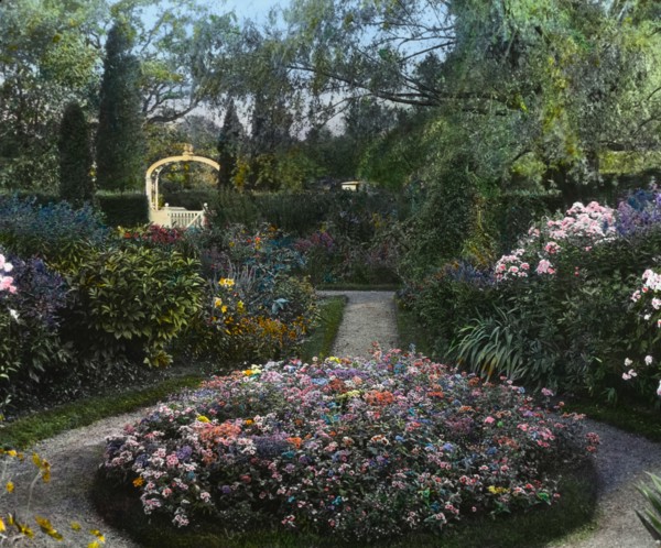 Chailey, Charles William Moseley house, Newburyport, Massachusetts, 1920. Creator: Frances Benjamin Johnston.