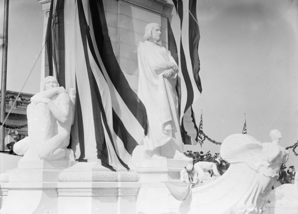 Columbus Memorial - Statue of Columbus, 1912. Creator: Harris & Ewing.