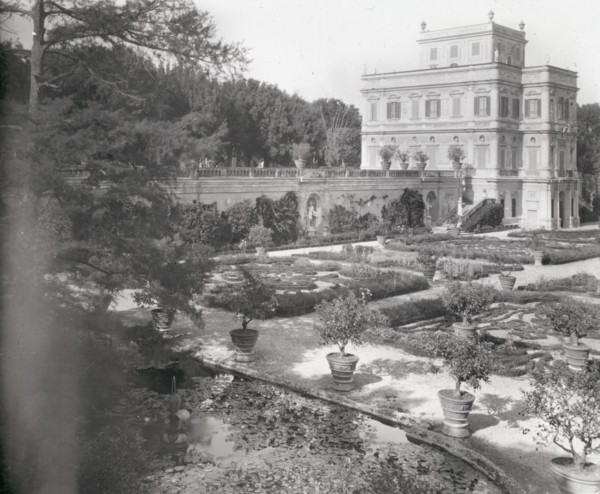 Villa Doria-Pamphili, Monteverde, Rome, Italy, 1925. Creator: Frances Benjamin Johnston.