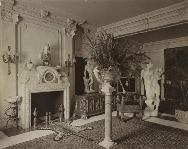 Mary Scott Townsend house, Washington, D.C., c1910. Creator: Frances Benjamin Johnston.