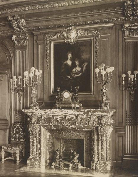 Mary Scott Townsend house, Washington, D.C., c1910. Creator: Frances Benjamin Johnston.