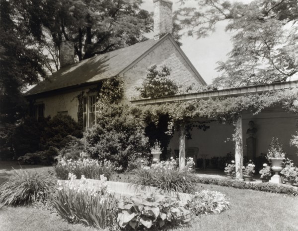 Chatham, Colonel Daniel Bradford Devore house, 120 Chatham Lane, Fredericksburg, Virginia, 1927. Creator: Frances Benjamin Johnston.