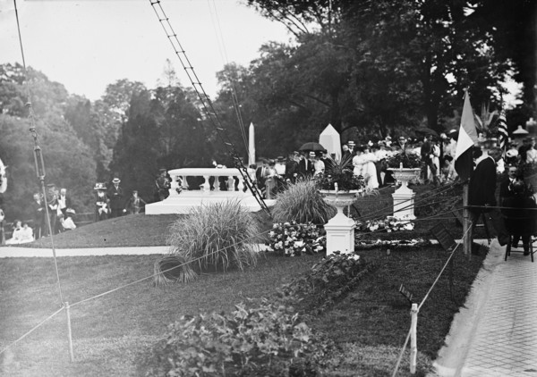 Pierre L'Enfant, Major of France - Dedication of Tomb And Memorial At Arlington, April 28, 1909. Creator: Harris & Ewing.