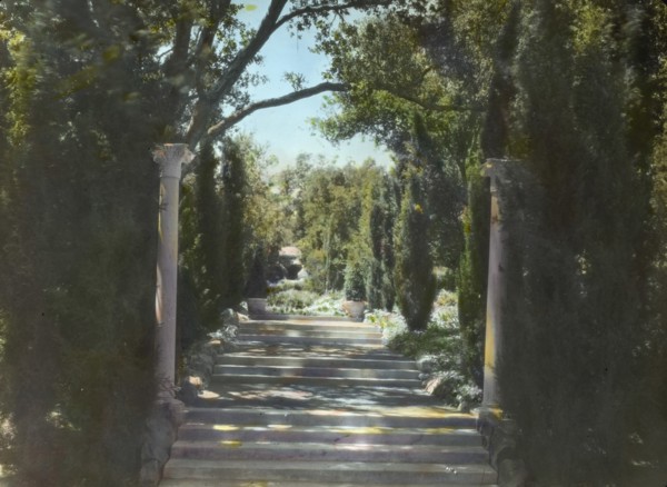 Arcady, George Owen Knapp house, Sycamore Canyon Road, Montecito, California, 1917. Creator: Frances Benjamin Johnston.