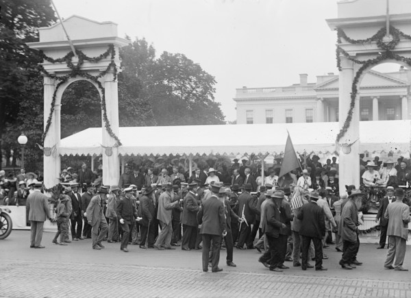 Confederate Reunion - Parade; Reviewing Stand, 1917. Creator: Harris & Ewing.