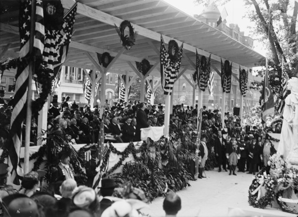Statue of Commodore John Barry unveiled, Washington DC, 16 May 1914.  Creator: Harris & Ewing.