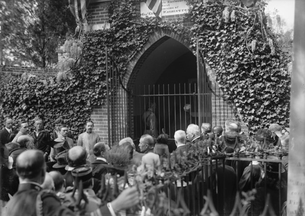 Allied Commission To U.S. At Mount Vernon: Groups At Tomb of Washington, 1917. Creator: Harris & Ewing.