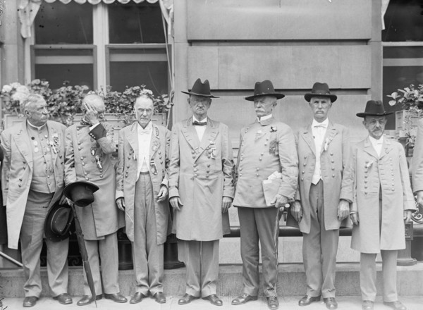 Confederate Reunion - The Commander In Chief, General Harrison And Staff; Generals Mickey..., 1917. Creator: Harris & Ewing.