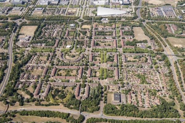 Fishermead housing estate, Milton Keynes, 2018.