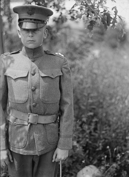 Lt. L.V. Castner, Junior American Guard, 1917. Creator: Harris & Ewing.