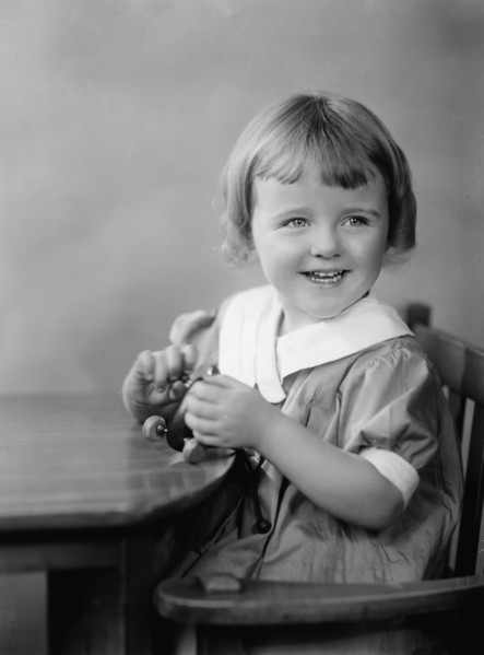 Gunther, Joan F. - Portrait, 1933.