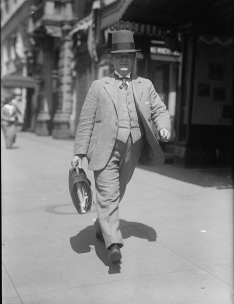 Lafollette, Robert M., Rep. from Wisconsin 1885-1891; Governor, 1901-1906; Senator, 1906-1925, 1913.