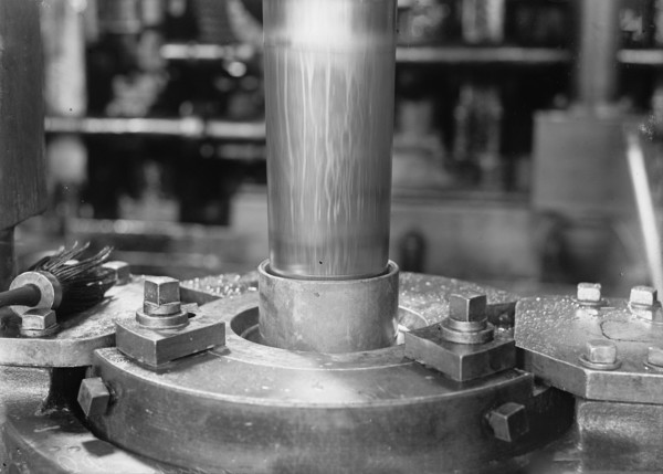 Navy Yard, U.S., Washington - Hydraulic Ram, Used in Making C.C., 1917.